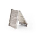 Foldable aluminum ramp